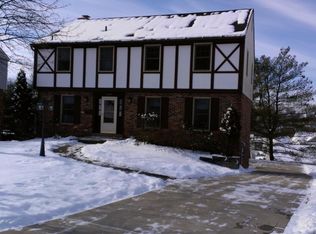 2887 Oneill Dr, Bethel Park, PA