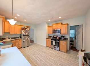 30-32 Trowbridge St #1, Arlington, MA 02474
