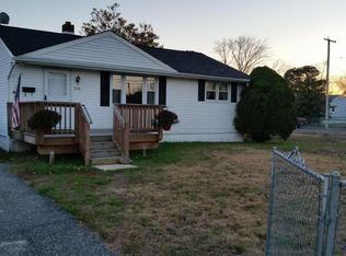 308 Poplar St, Lakehurst, NJ 08733