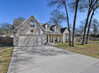 5202 Timber Ridge St, Baytown, TX 77521