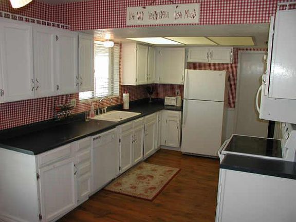 2nd image of 1633 Grove Avenue #WOW