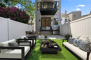 28 Beacon Avenue, #1