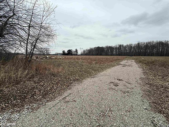 5th image of 0 Cove Rd