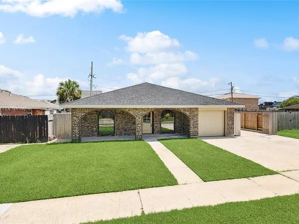3501 Veronica Dr, Chalmette, LA 70043