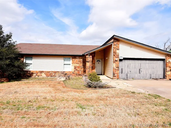 20915 E 36th St S, Broken Arrow, OK 74014