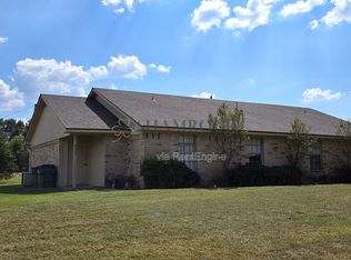 211 Sam Dr, Robinson, TX 76706