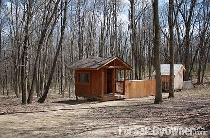 THE "CABIN" / BETTER VIEW OF WOODS
						:
						PLAN TO TAKE THE CHICKEN COOP IN THE BACKGROUND WITH US