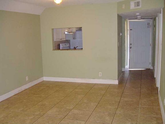 5th image of 5060 SW 64th Ave APT 209
