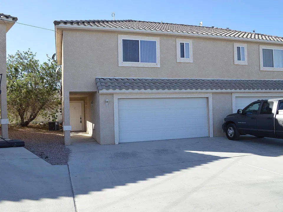 801 San Lorenzo St #2