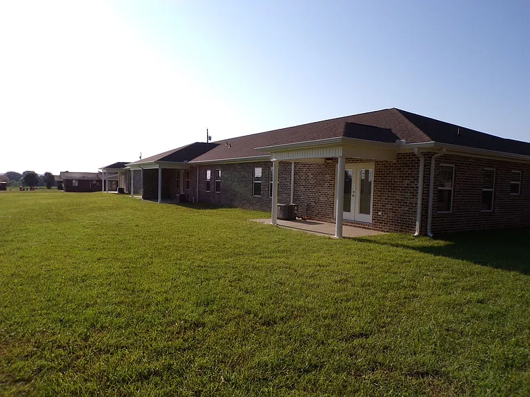 Lowe Drive 323 1-8 — Photo 11