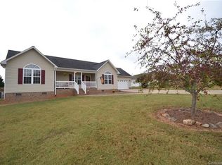 4370 Frank Dellinger Ln, Maiden, NC 28650