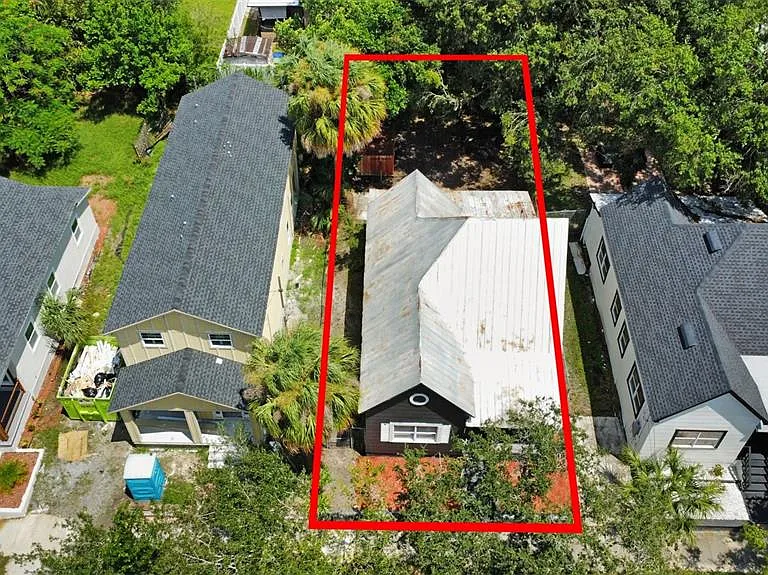 2329 W Beach St — Photo 36