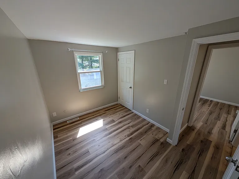 215 Parkwood Dr #MAIN — Photo 29