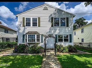 12 Orchard St, Keansburg, NJ 07734