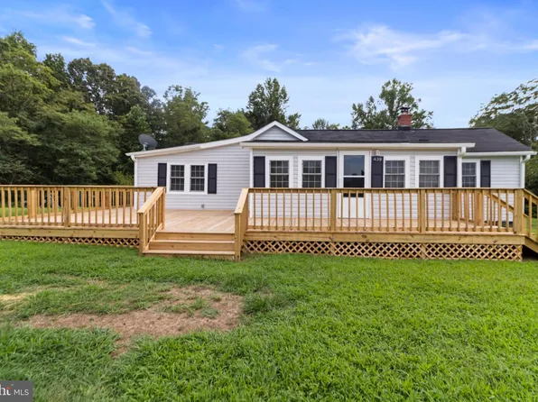 439 Sonnet Ln, Montross, VA 22520