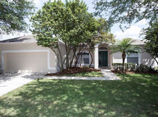 2748 Abbey Grove Dr, Valrico, FL 33594