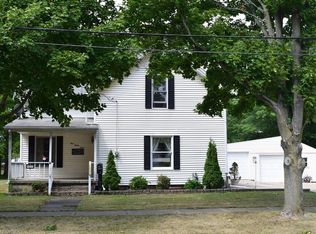 137 Middle St, Wellington, OH 44090