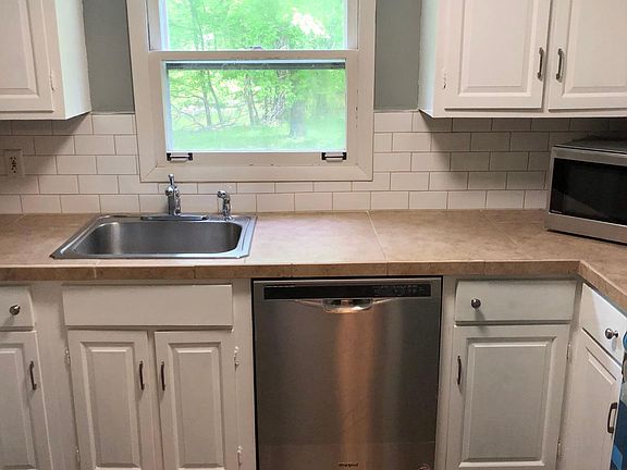 Brand new stainless steel appliances 