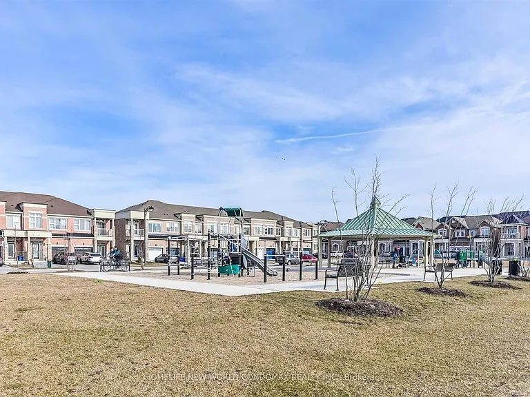 101 Dundas Way — Photo 15