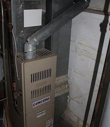 4th image of 1593 Hilda St
