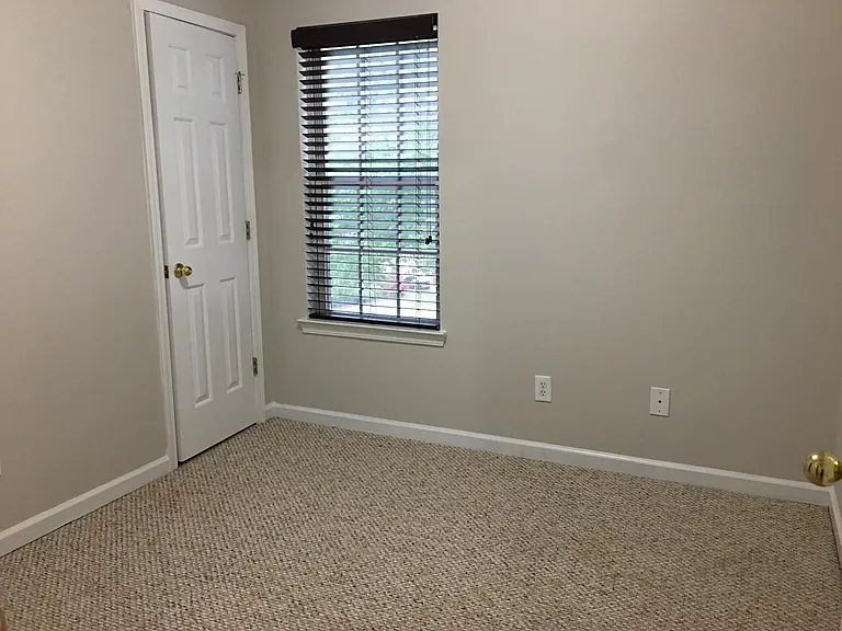 628 N Fairfield Dr — Photo 10