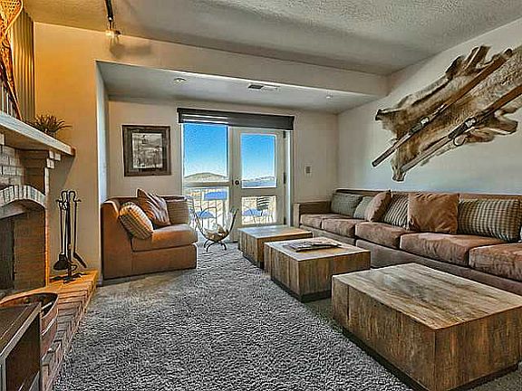 3rd image of 1445 Lowell Ave #4411