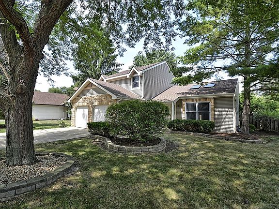 3rd image of 173 Abbeywood Cir