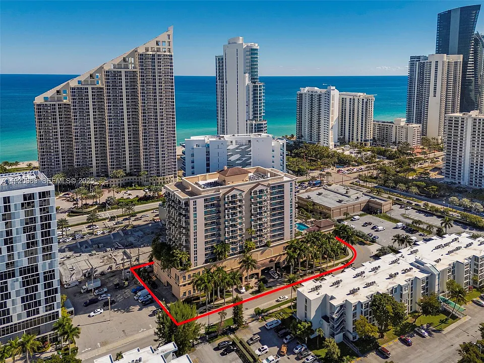 17555 E Atlantic Blvd #1005