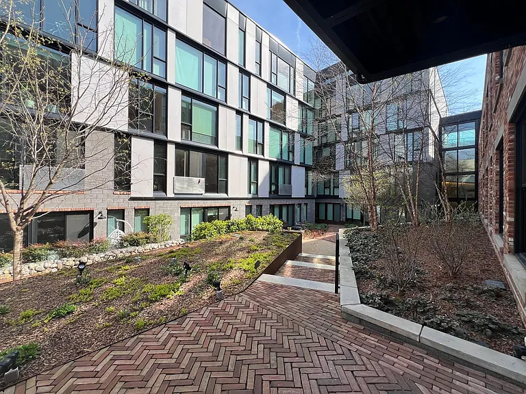 57 N St NW #408 — Photo 33
