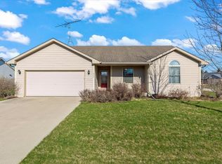773 N Andria Dr, Lake Geneva, WI