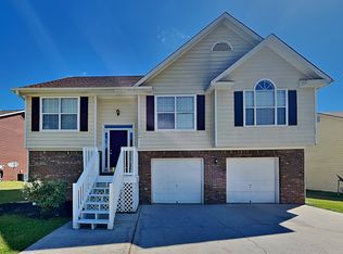306 Horseshoe Bnd, Riverdale, GA 30274