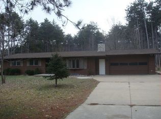 E5909 Desert Rd, Weyauwega, WI 54983