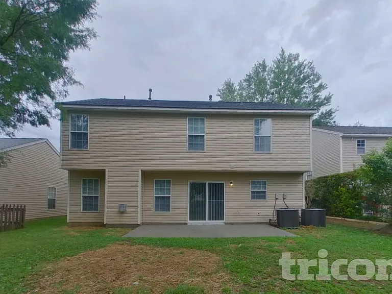 4030 Evelyn Ave — Photo 17