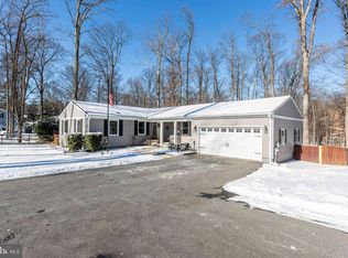 926 Chapel Rd, New Windsor, MD 21776