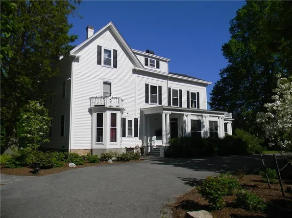 446 Bellevue Ave #3, Newport, RI 02840