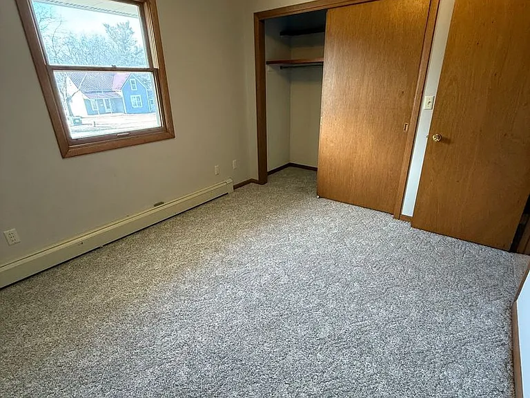 806 Jefferson St — Photo 5