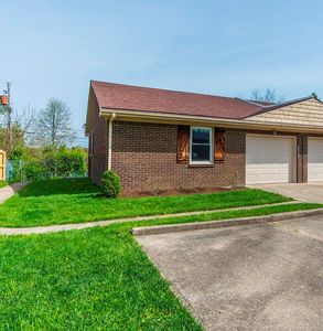 3241 Bowie Dr, Lexington, KY, 40517
