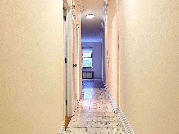 4th image of 148 W 68th St #2BB