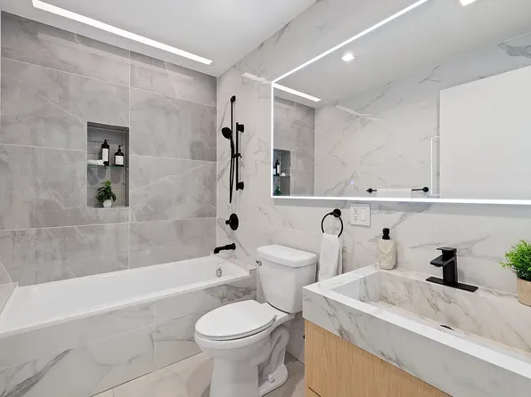 174 North 6th Street image 7 of 21