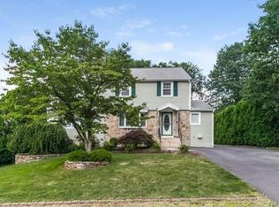 529 Lower Ln, Berlin, CT 06037