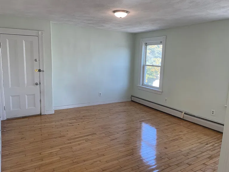 524 Central Ave — Photo 4