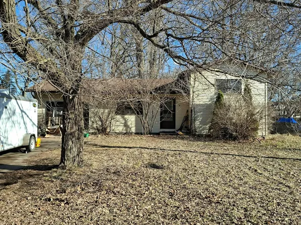 215 5th Ave NE, Pine City, MN 55063