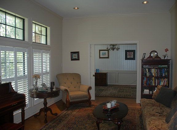 3rd image of 1401 Bending Brook Cir