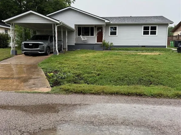 800 E 17th St, Prague, OK 74864