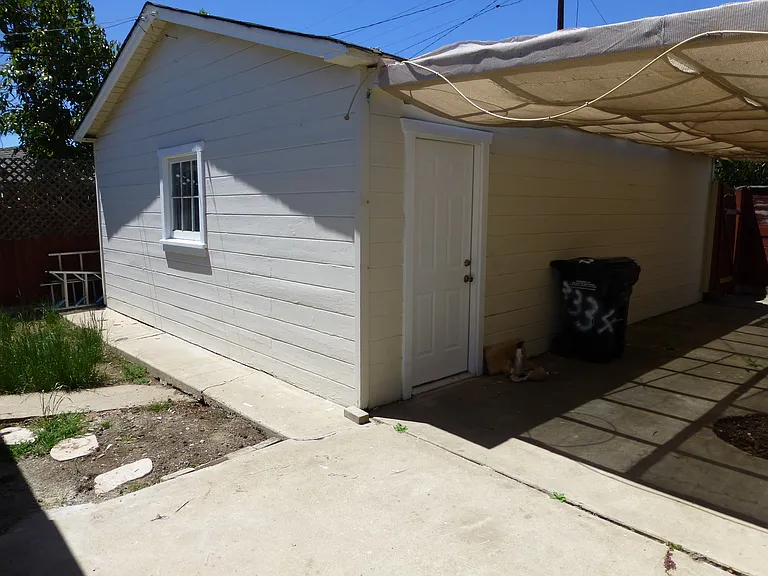 3334 Gregory St — Photo 17