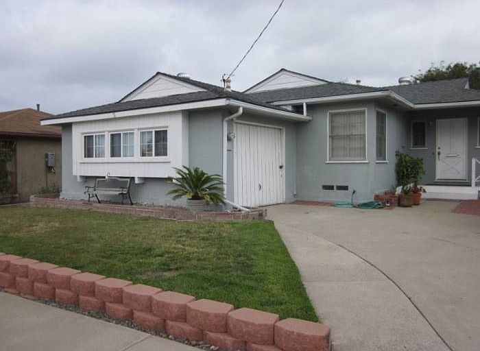 1st image of 4826 Loukelton Way