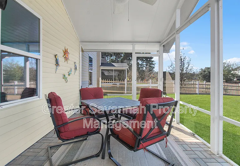 153 Hamilton Grove Dr — Photo 42