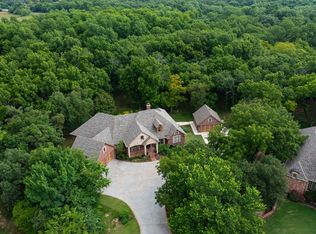 1918 Winding Ridge Rd, Edmond, OK 73034