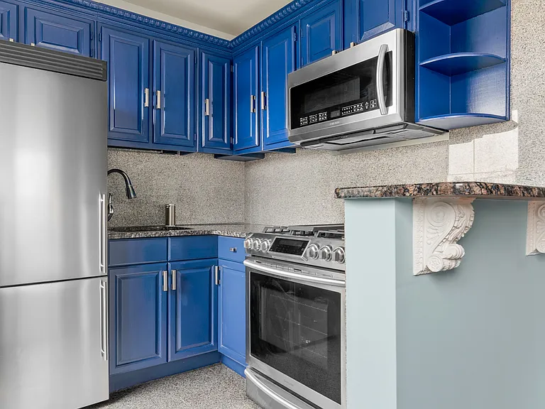 111 Mac Donough St #3 — Photo 3
