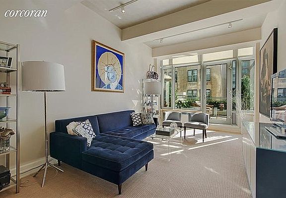 5th image of 110 Livingston St APT 8R